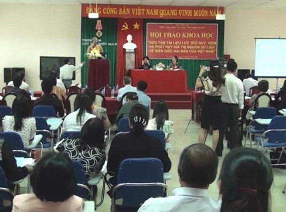 Bàn về khái niệm “Tài liệu quý hiếm” 